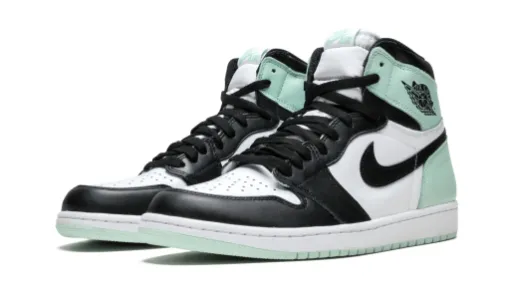 Air Jordan 1 Retro High OG NRG 'Igloo' Reps