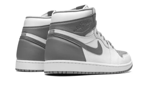 Grey And White Air Jordan 1 Retro High OG 'Stealth' Reps 