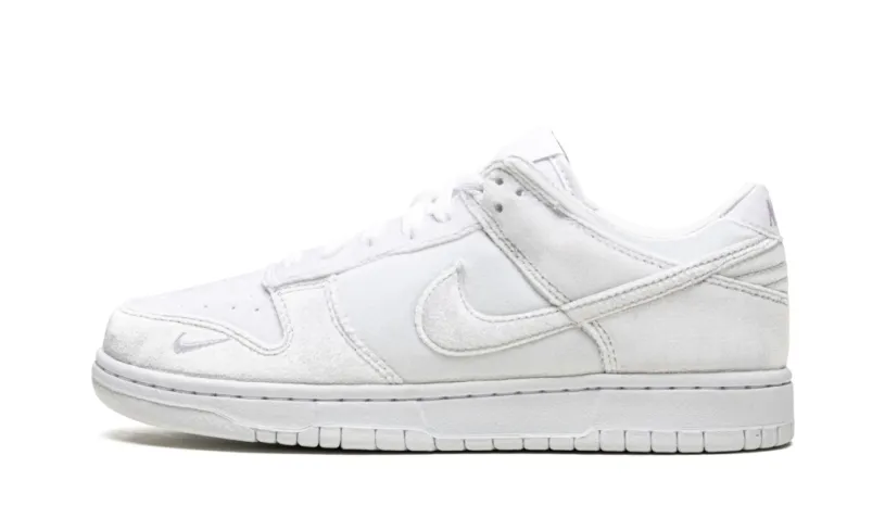 Dover Street Market x Dunk Low 'White Velvet' Reps 