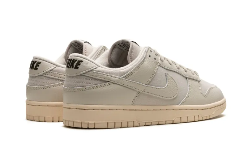 Dunk Low 'Light Orewood Brown' Reps 