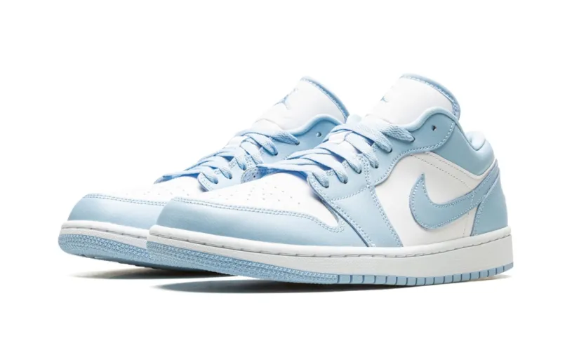 WMNS Air Jordan 1 Blue White Low 'Ice Blue' Reps 