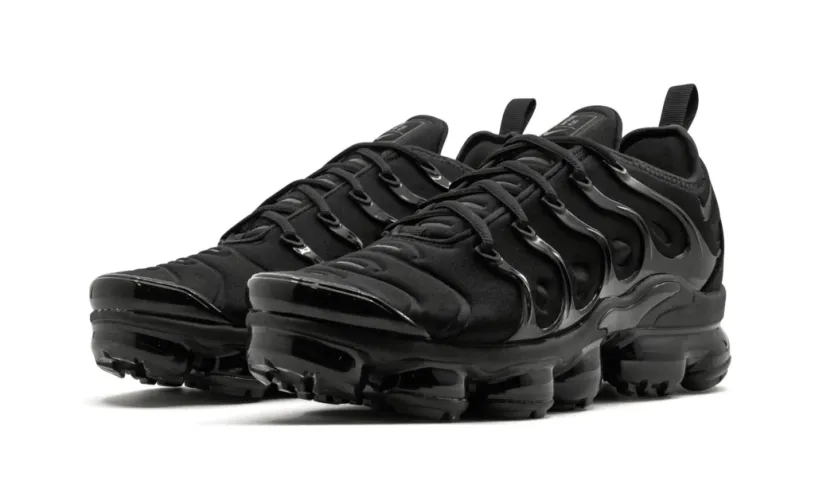 Air VaporMax Plus 'Triple Black' Reps 