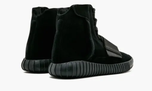 Yeezy Boost 750 'Triple Black' Reps 