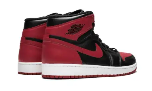Air Jordan 1 Retro High OG 'Bred 2013' Reps 