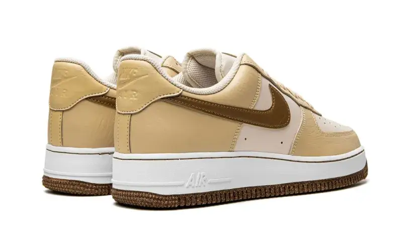 Air Force 1 '07 LV8 EMB 'Inspected By Swoosh' Reps 