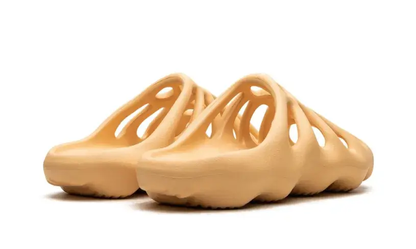 Yeezy 450 Slide 'Cream' Reps 