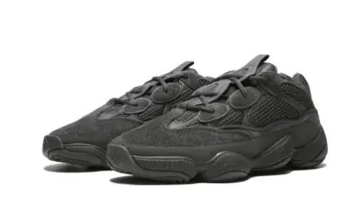Yeezy 500 'Utility Black' Reps 1C7A0384