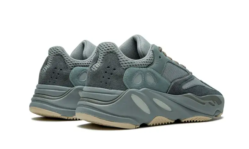 Yeezy Boost 700 'Teal Blue' Reps 